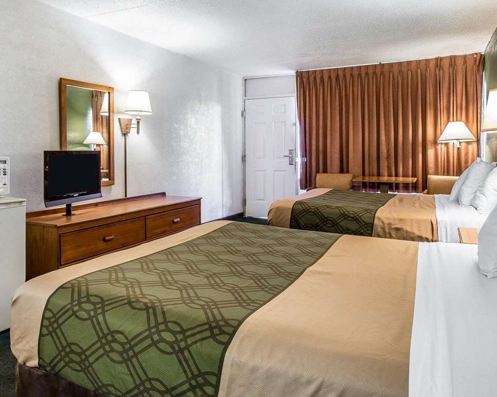 Econo-Lodge Of Conway Bilik gambar