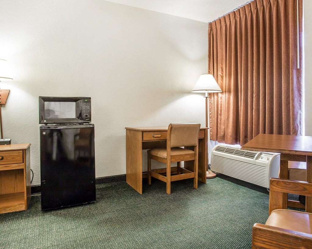 Econo-Lodge Of Conway Bilik gambar